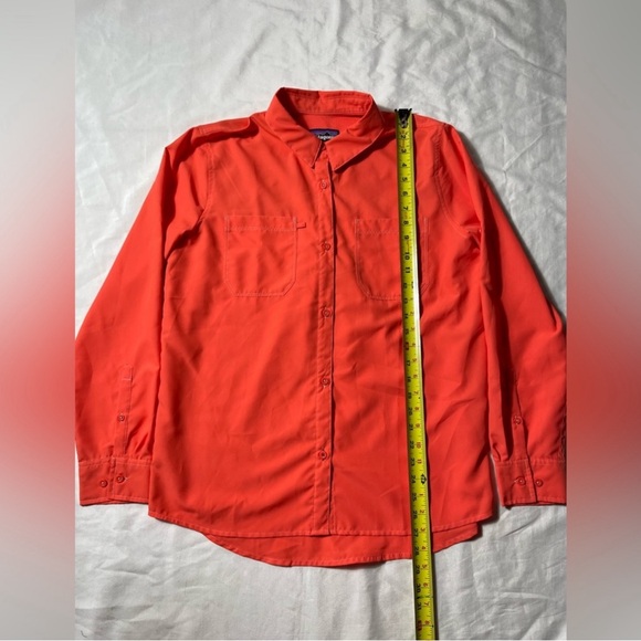 Patagonia Sol Patrol Womens Long Sleeve Shirt Size Medium Solid Salmon Button Up - Picture 3 of 6